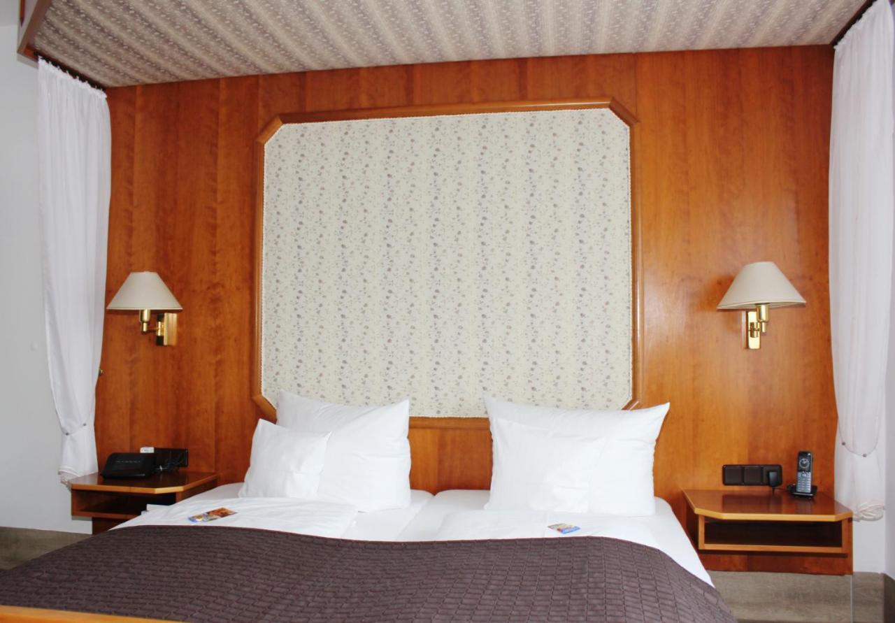Landhotel Zum Boehm غوت المظهر الخارجي الصورة