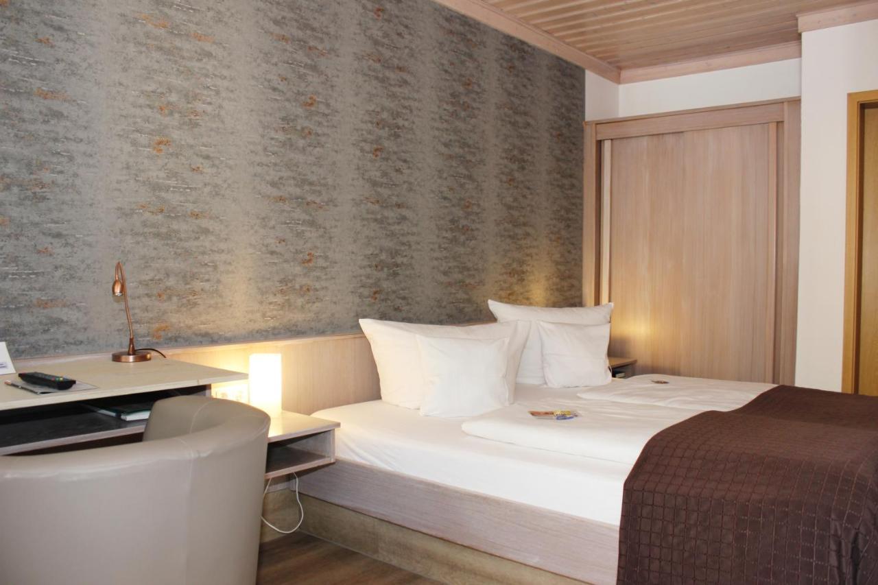Landhotel Zum Boehm غوت المظهر الخارجي الصورة