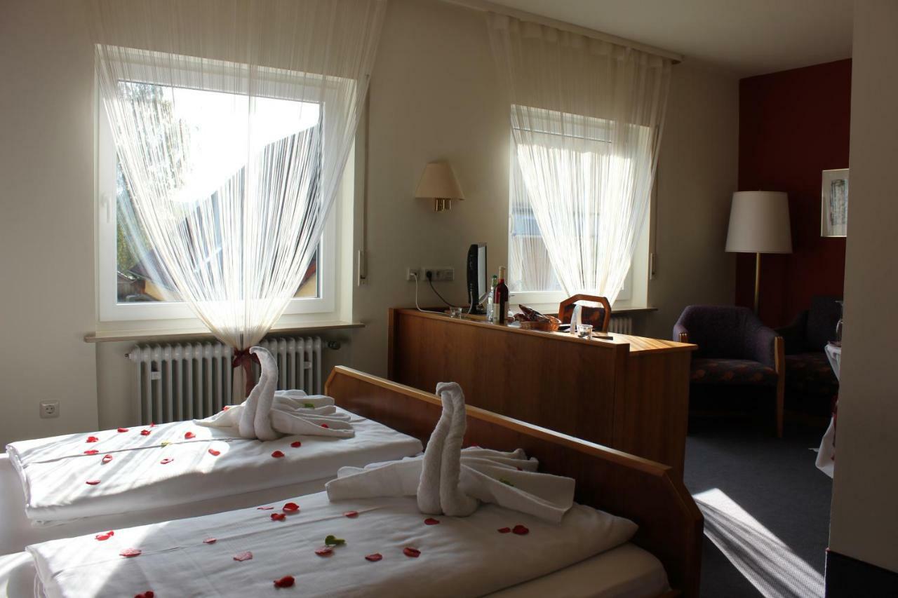 Landhotel Zum Boehm غوت المظهر الخارجي الصورة